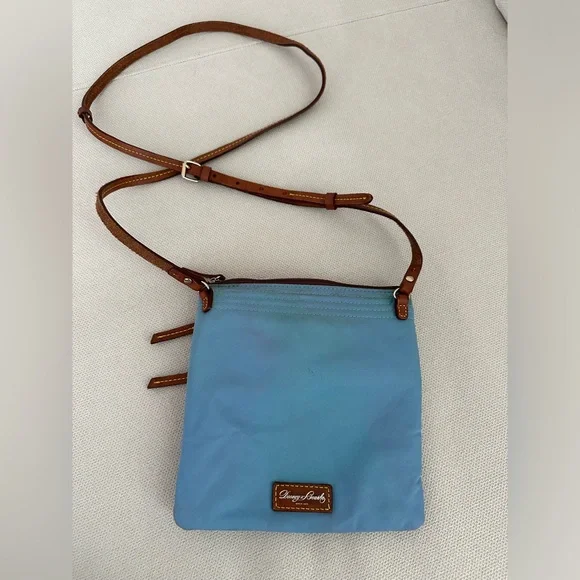 DOONEY & BOURKE BLUE TRIPLE ZIPPER FRONT CROSSBODY BAG - Picture 12 of 14